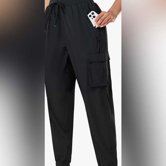 Womens Black water repellent Cargo Pants with pockets - Picture 1 of 15